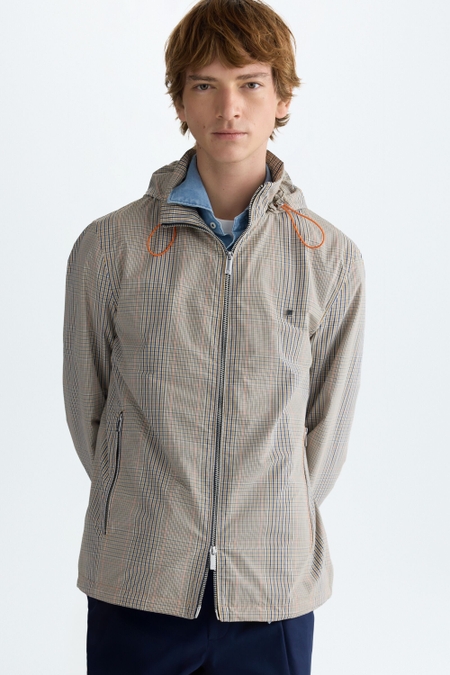HOODED CHEQUERED TECHNICAL JACKET