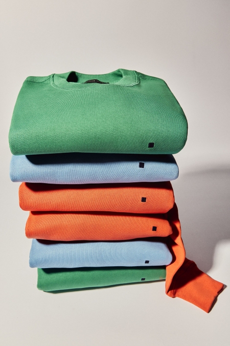 FLEECE SWEATSHIRT