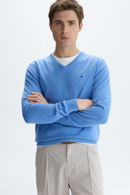 PIMA COTTON V-NECK SWEATER