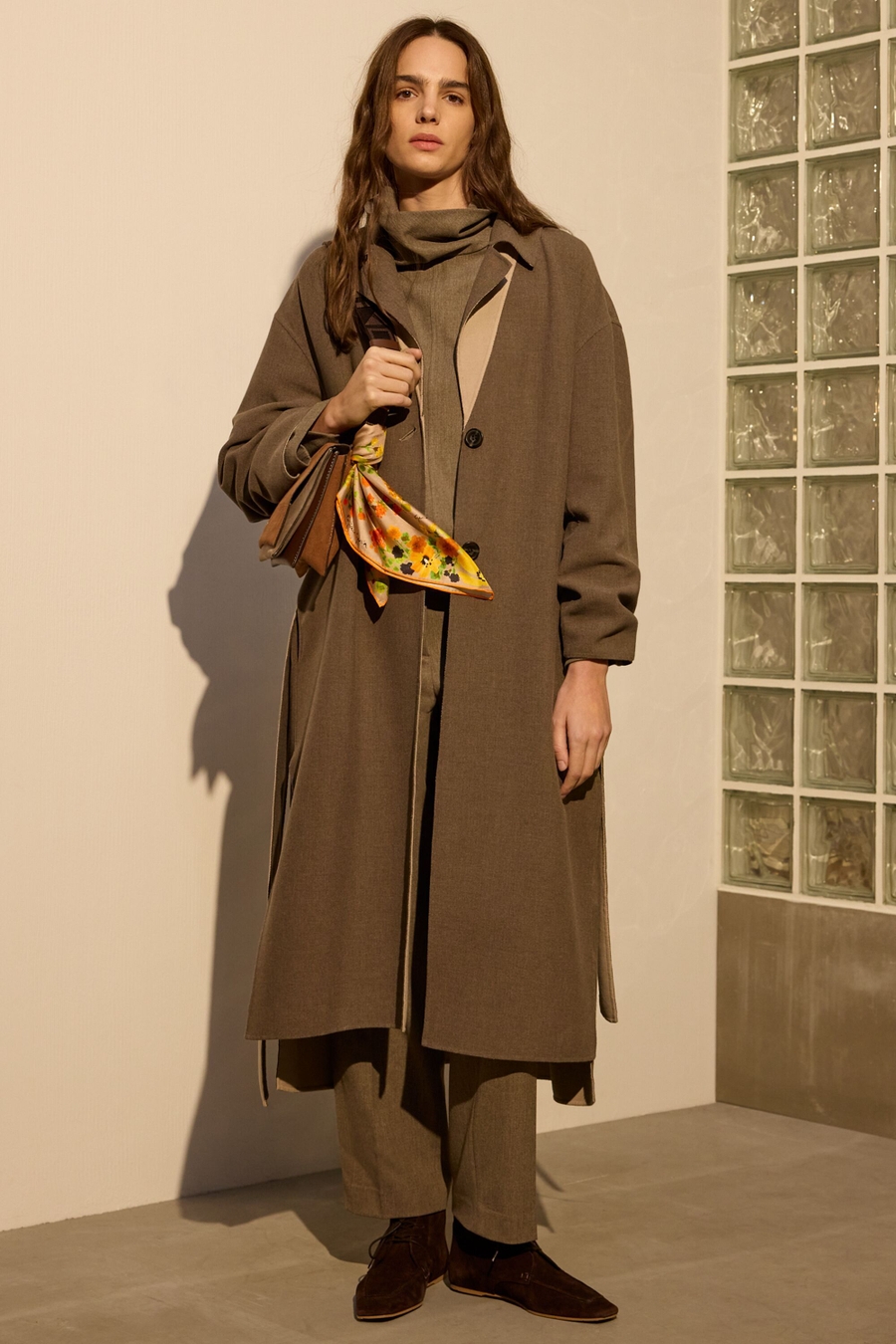 ABRIGO REVERSIBLE OVERSIZE DOBLE TELA