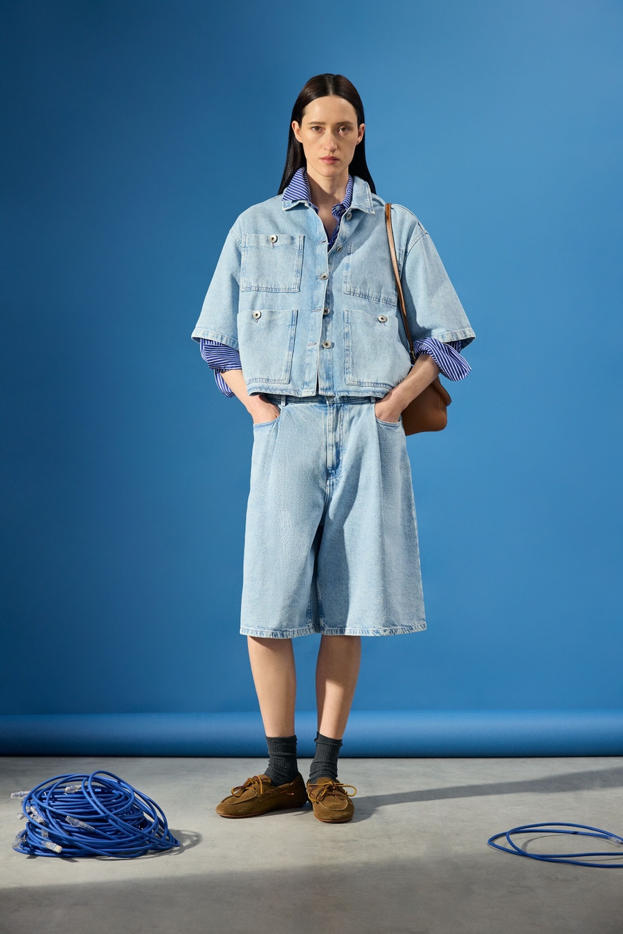 DENIM WIDE STRAIGHT-LEG BERMUDA SHORTS