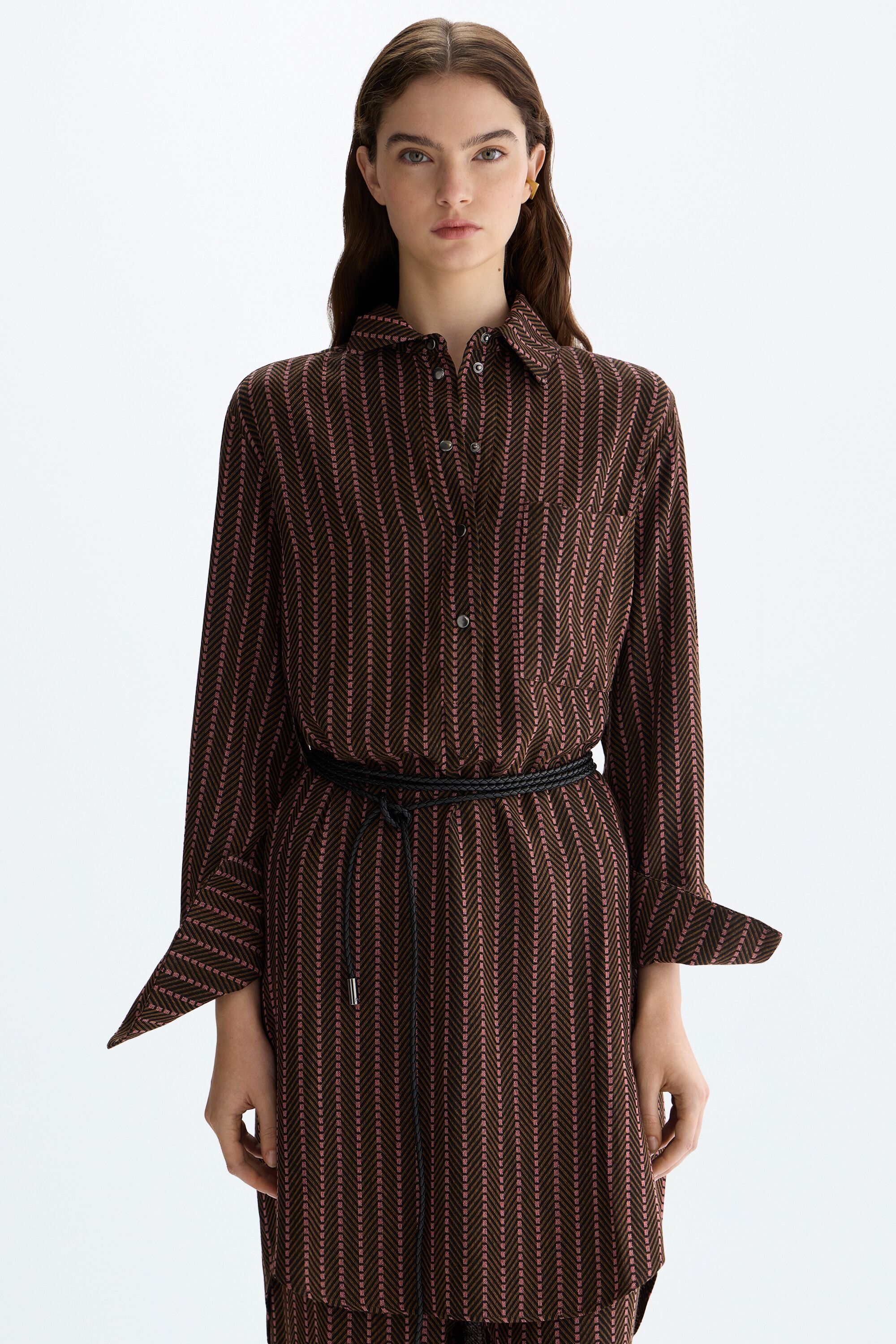 Herringbone jacquard oversize long shirt