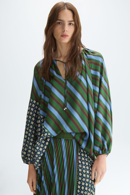 BLUSA OVERSIZE TWILL ESTAMPADOS RAYAS MARGACUBO