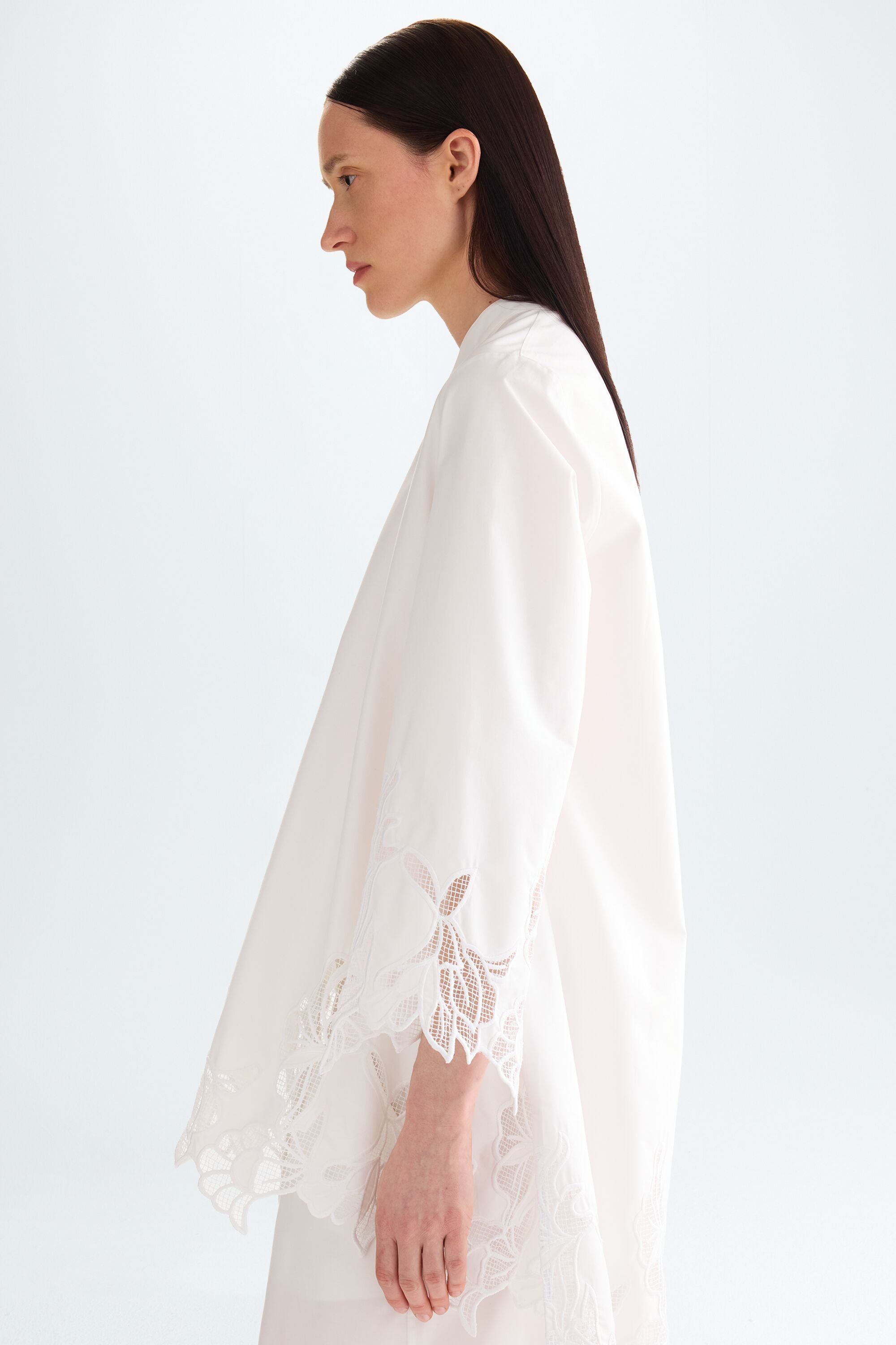 Cut-out embroidered poplin oversize shirt white