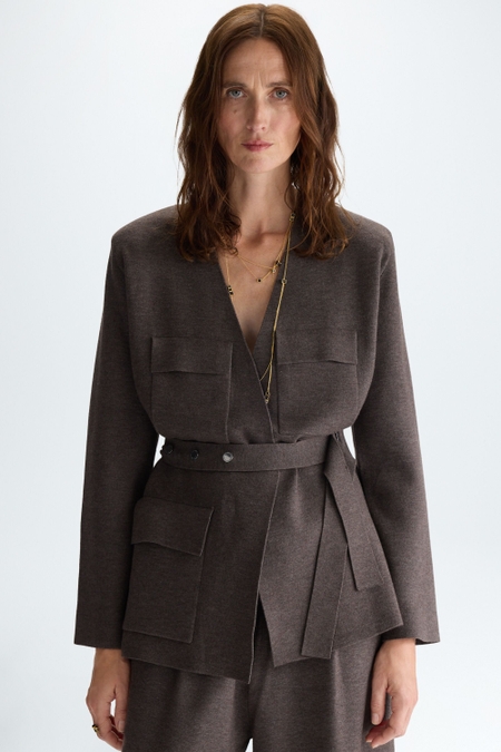 DOUBLE-FACED STRETCH-KNIT DOUBLE-BREASTED JACKET