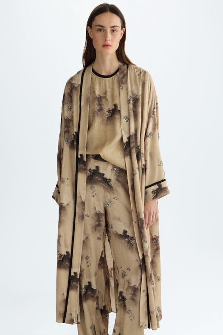 EMBROIDERED JACQUARD MIDI DUST COAT