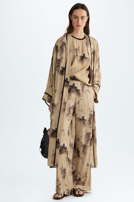 EMBROIDERED JACQUARD MIDI DUST COAT