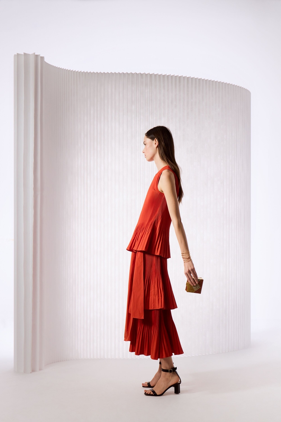 CAPA ASIMÉTRICA CHIFFON