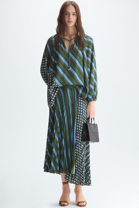 FALDA PLISADA TWILL ESTAMPADOS RAYAS MARGACUBO