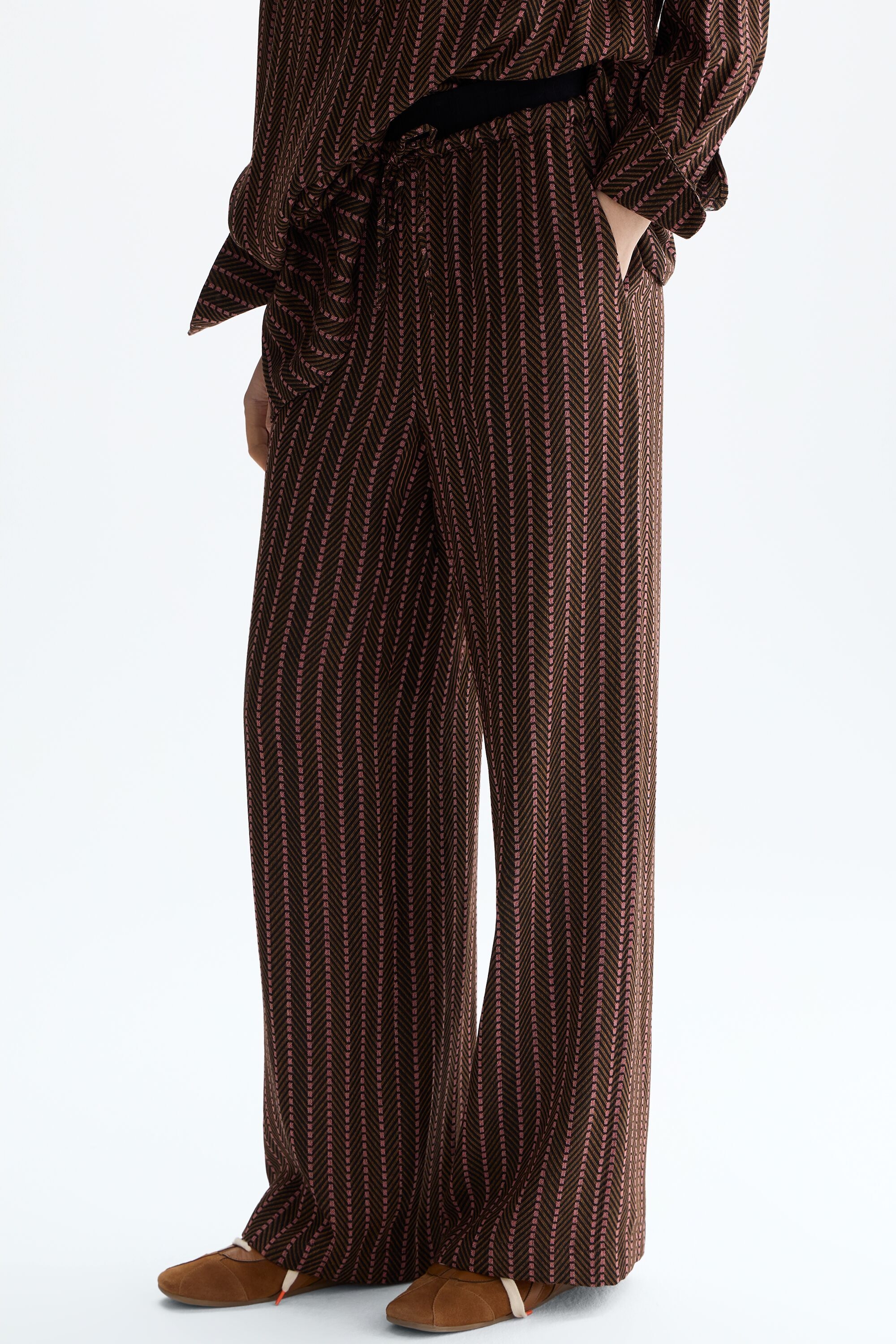 Herringbone jacquard straight-leg pyjama-style trousers