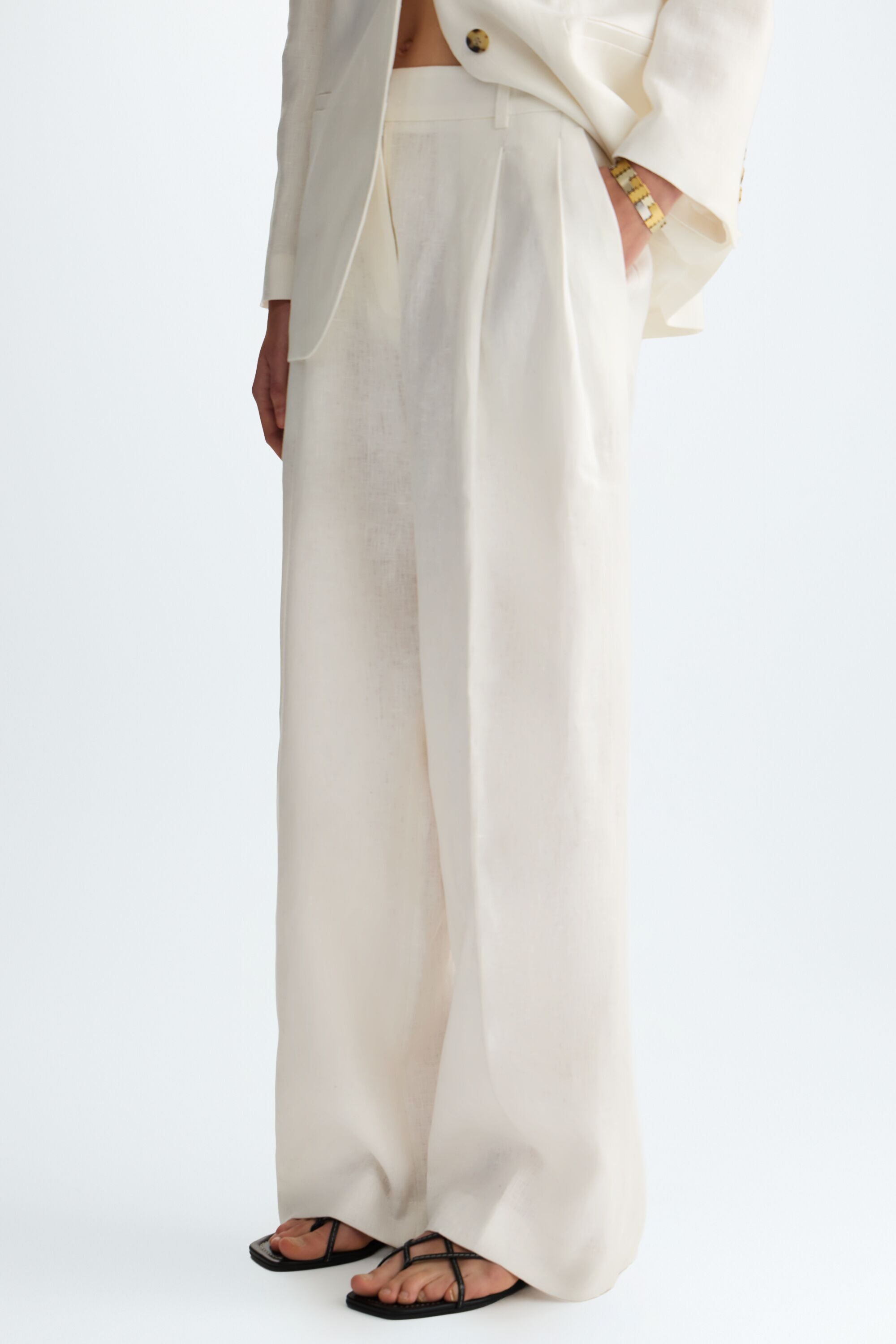 Linen wide-leg trousers