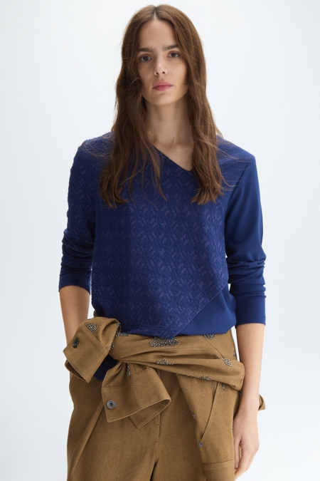 JACQUARD INTERLOCK ASYMMETRIC A-LINE T-SHIRT