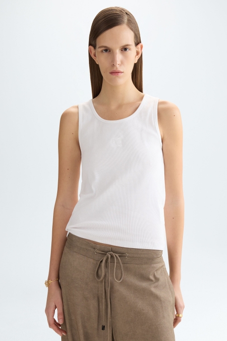 RIBBED KNIT STRAIGHT-FIT T-SHIRT