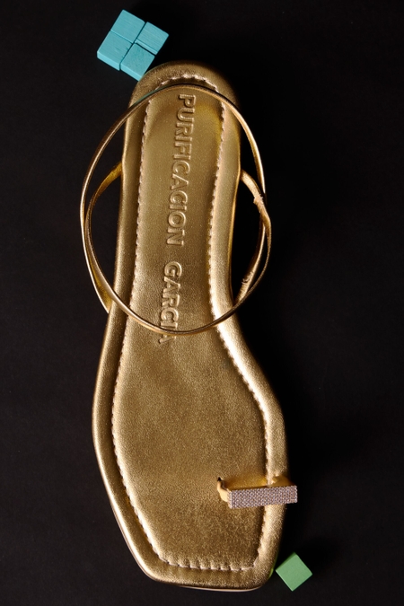 RECTANGLES LEATHER FLAT SANDALS