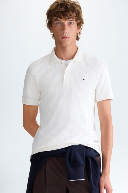 POLO ESTRUCTURA CUBOS