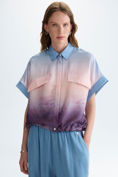 DENIM-TEXTURED PRINT TWILL COCOON-FIT SHIRT