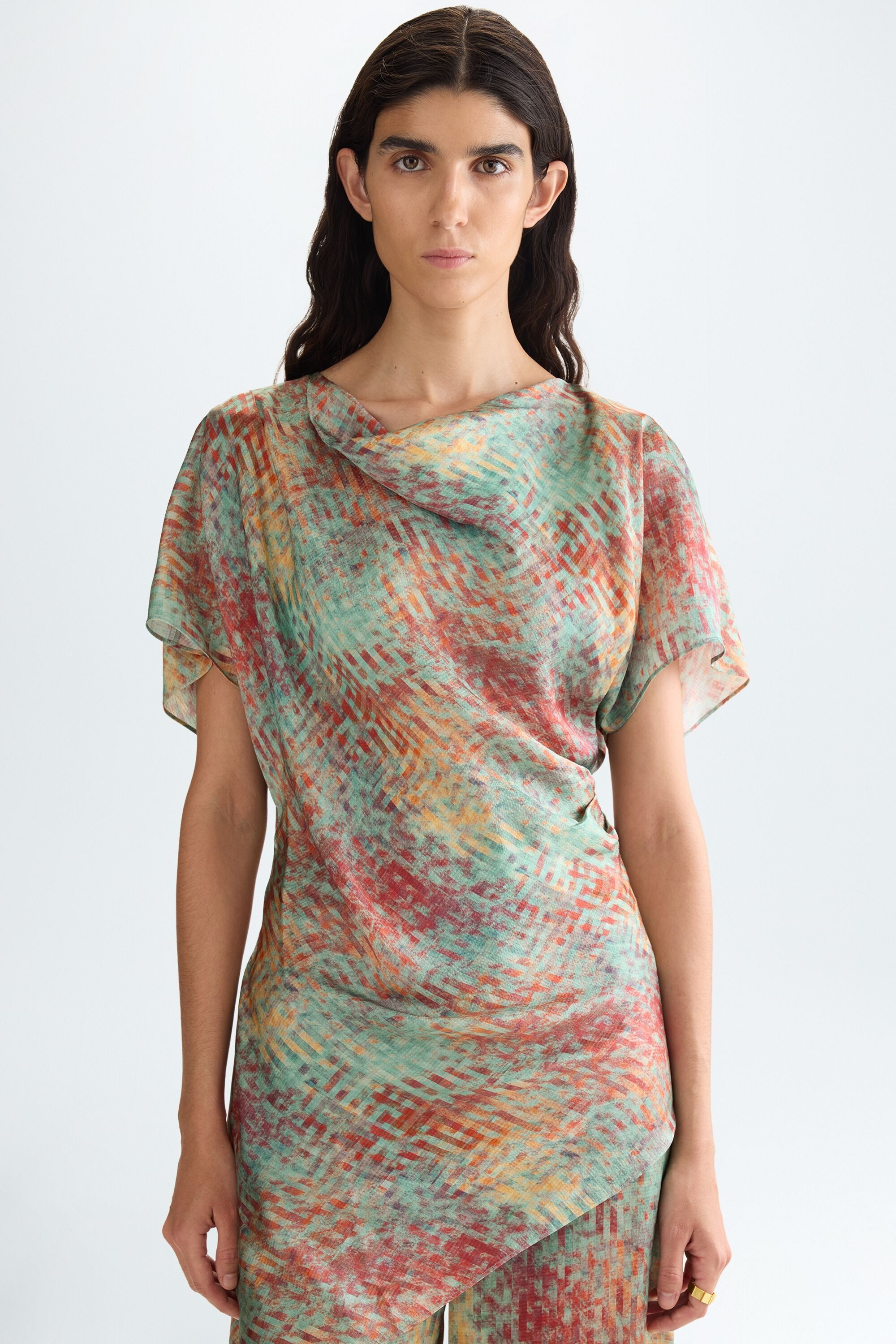 Cubes print twill fitted asymmetric blouse