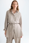Long straight-cut cool wool effect shirt  with belt