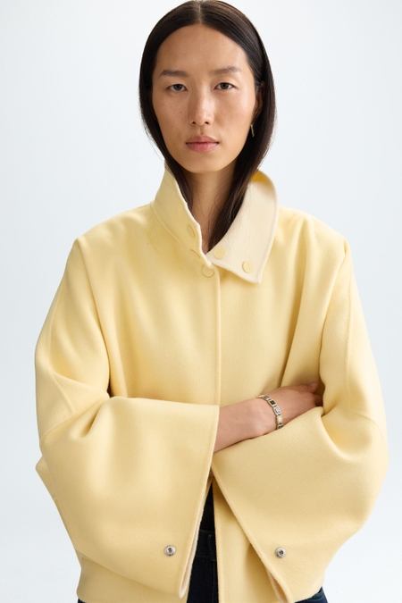 DOUBLE-FACED WOOL REVERSIBLE SHORT COAT