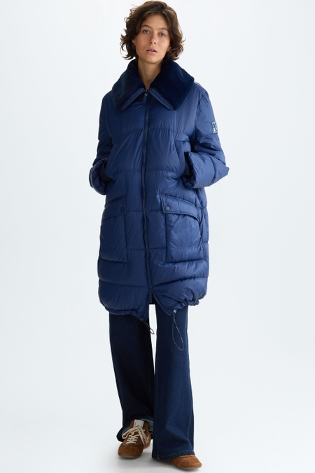 STRAIGHT-FIT NYLON DOWN COAT WITH DETACHABLE FUR COLLAR