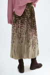 Lettering print twill pleated skirt