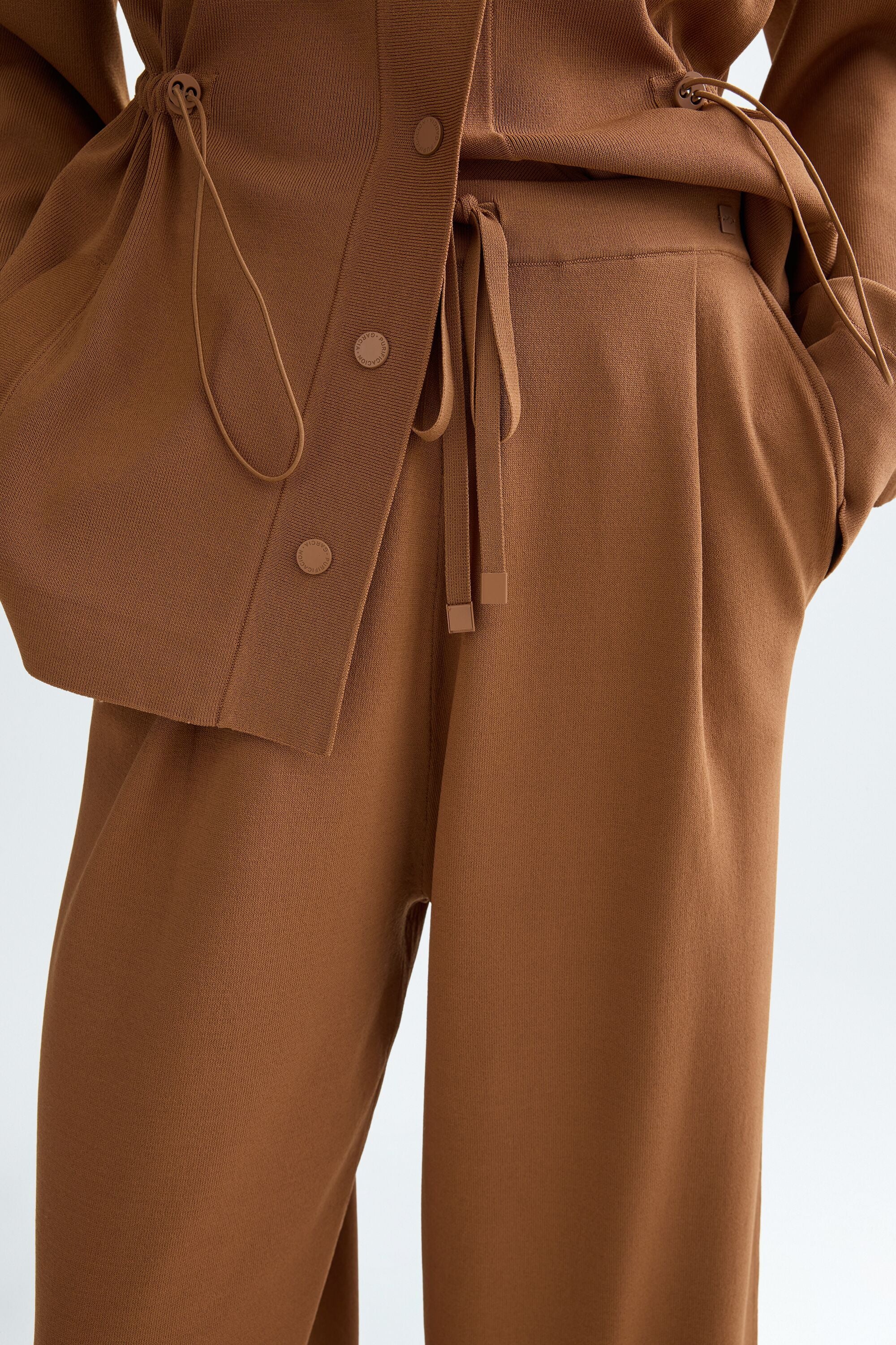 Stretch knit straight-leg trousers dark camel - Purificacion