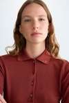 Ribbed knit fitted polo shirt