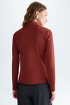 Ribbed knit fitted polo shirt