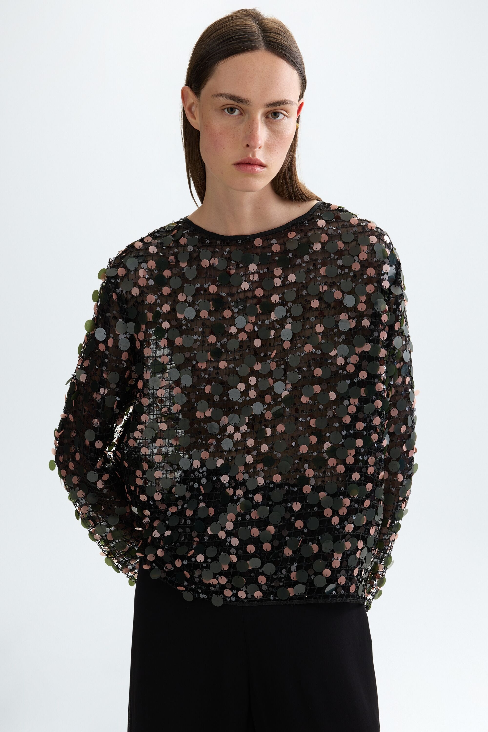 Sequinned mesh bambula straight-fit top