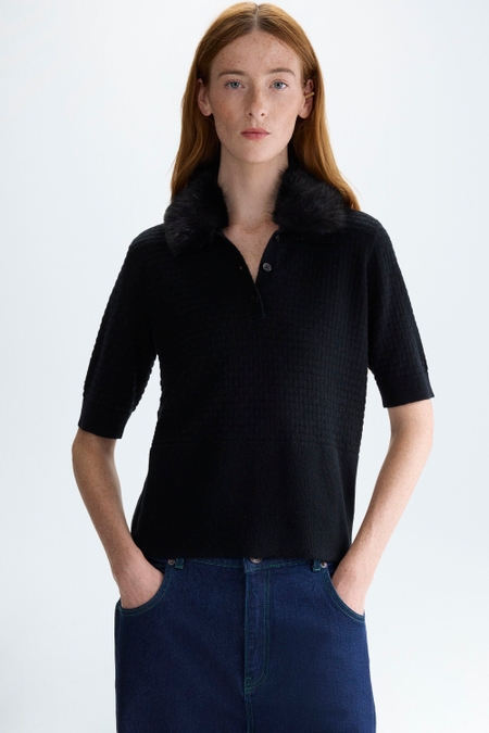 FITTED POLO WITH DETACHABLE FUR COLLAR