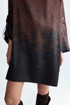 Lettering print twill cocoon dress