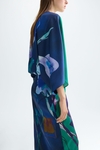 Print twill fitted kaftan-style dress