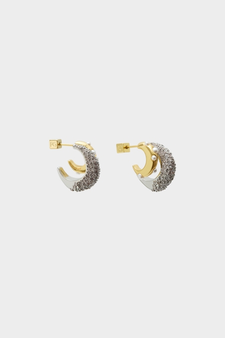 RADIANT PEARL HOOP EARRINGS