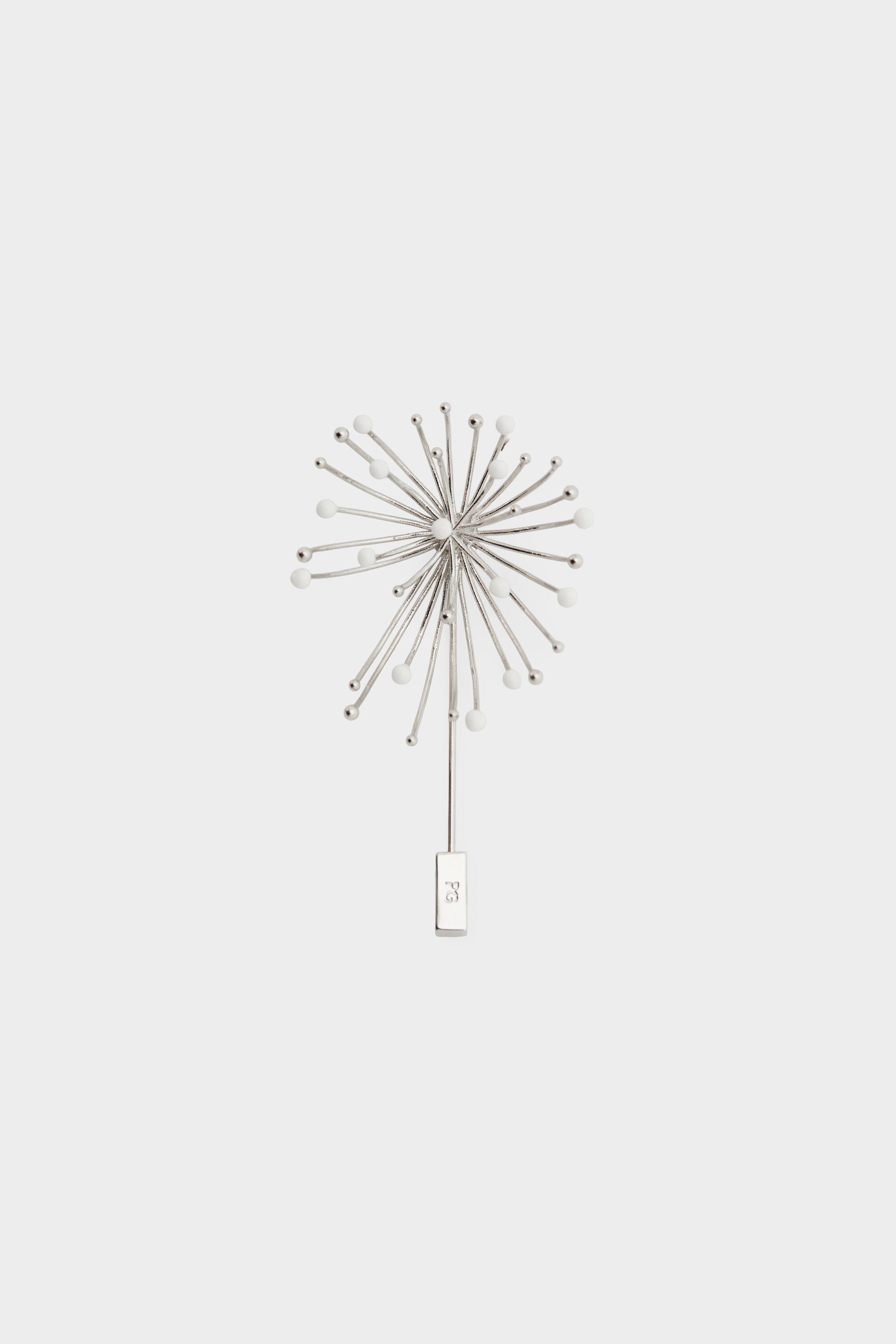 Frieworks brooch