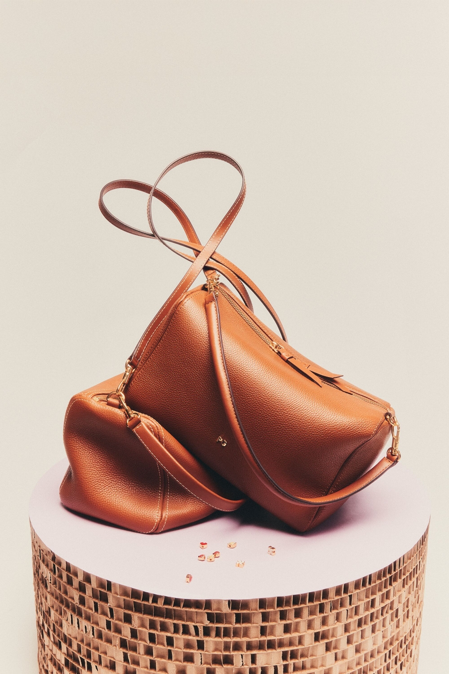 COMBINACIÓN ÚNICA SHOULDER BAG