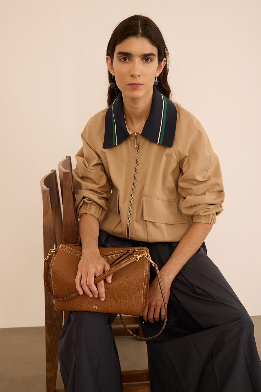 COMBINACIÓN ÚNICA SHOULDER BAG
