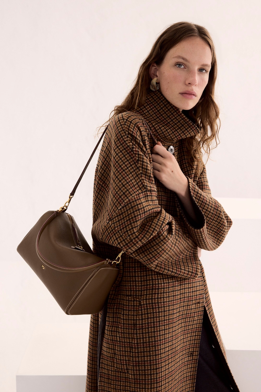 COMBINACIÓN ÚNICA SHOULDER BAG