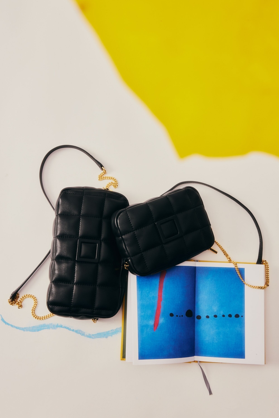 HOMENAJE ACOLCHADO SHOULDER BAG