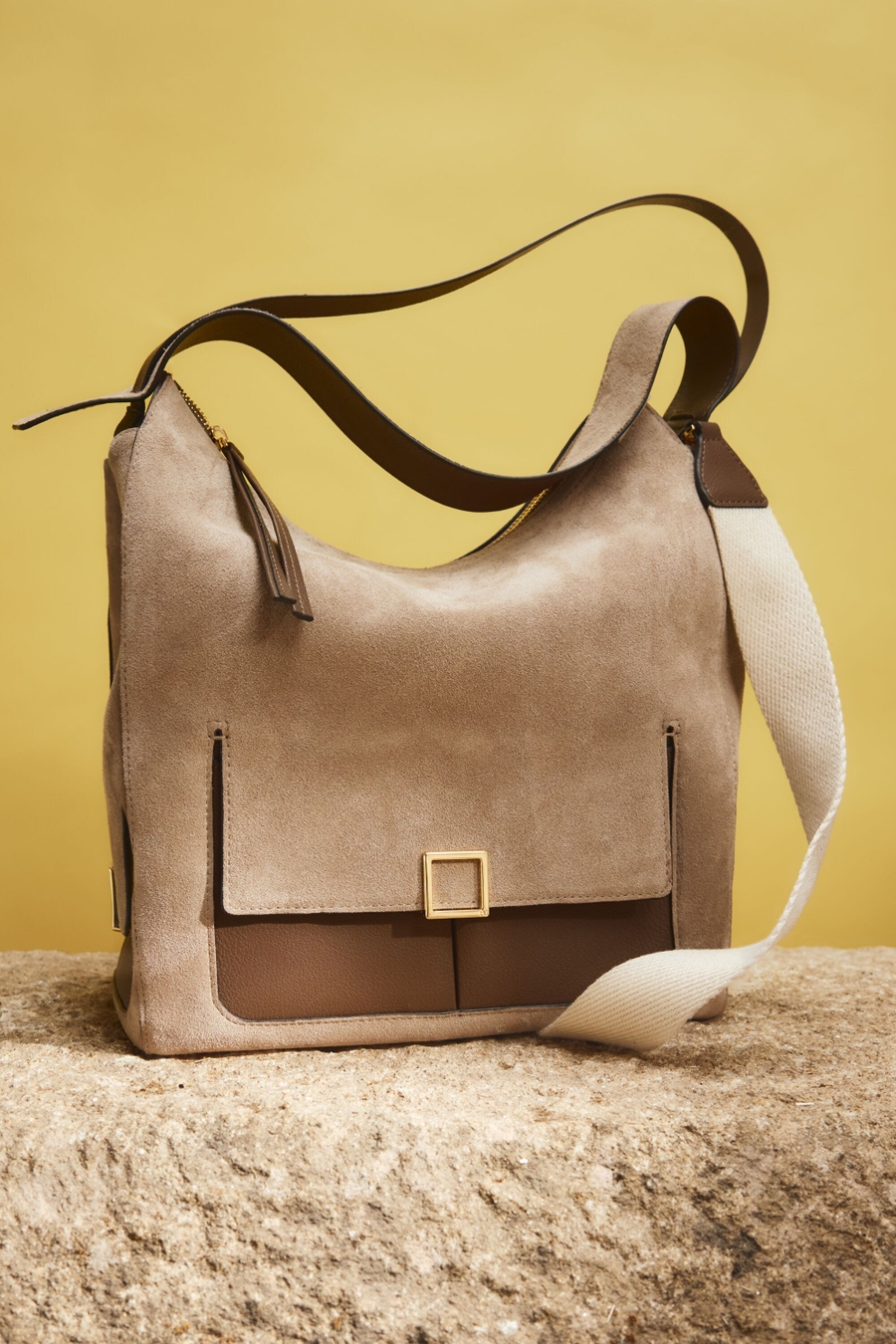 SOHO SHOULDER BAG