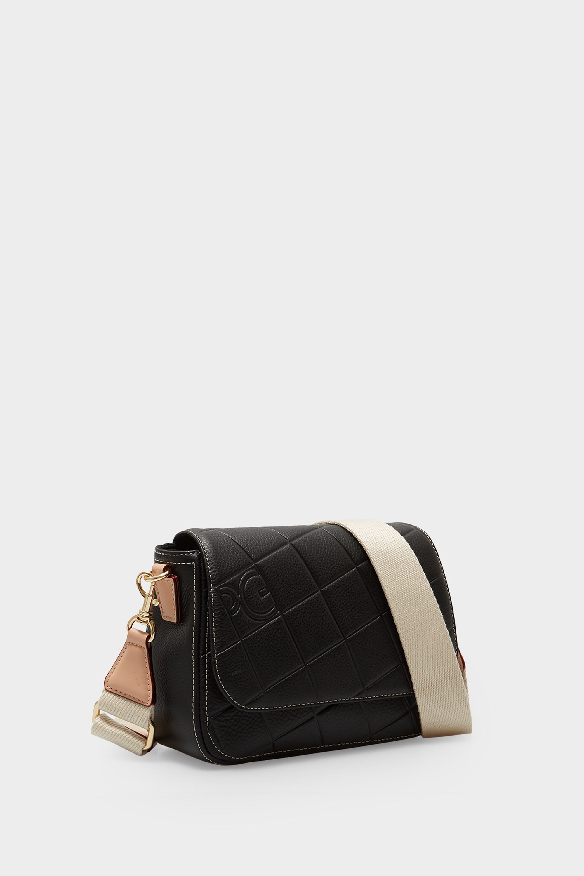Combinación Única crossbody bag black - Purificacion Garcia