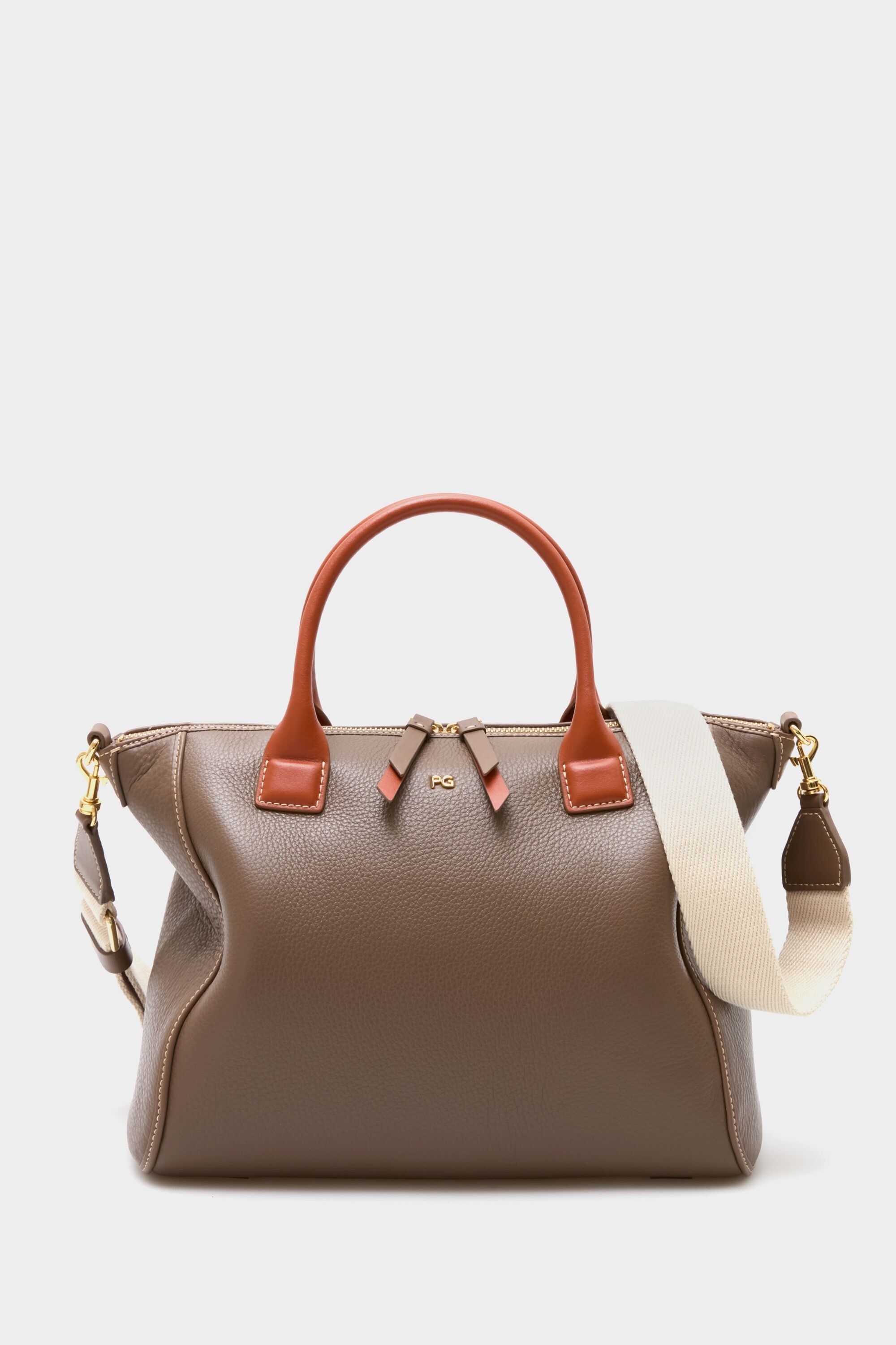 Algo Prestado handbag