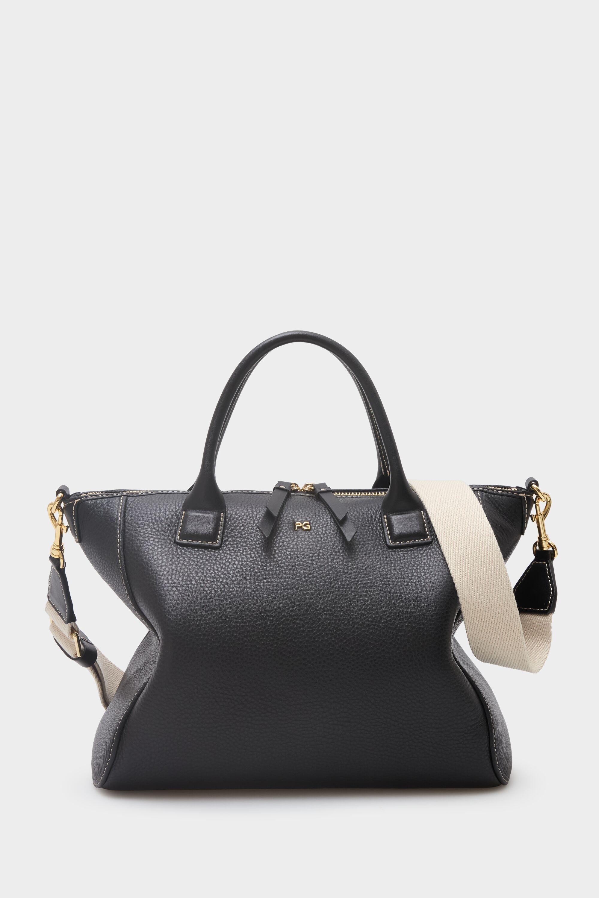 Algo Prestado handbag