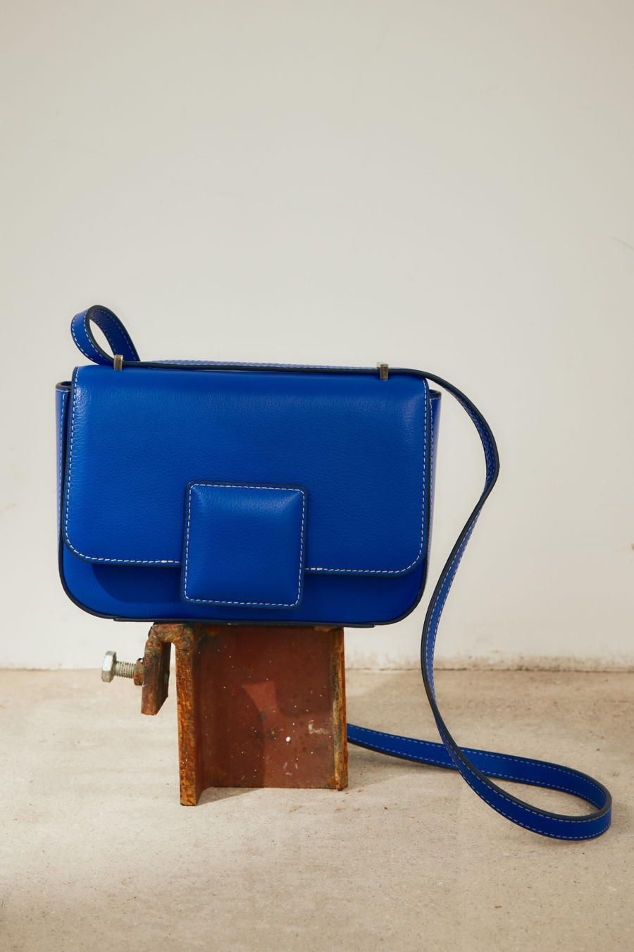 DOMINO CROSSBODY BAG