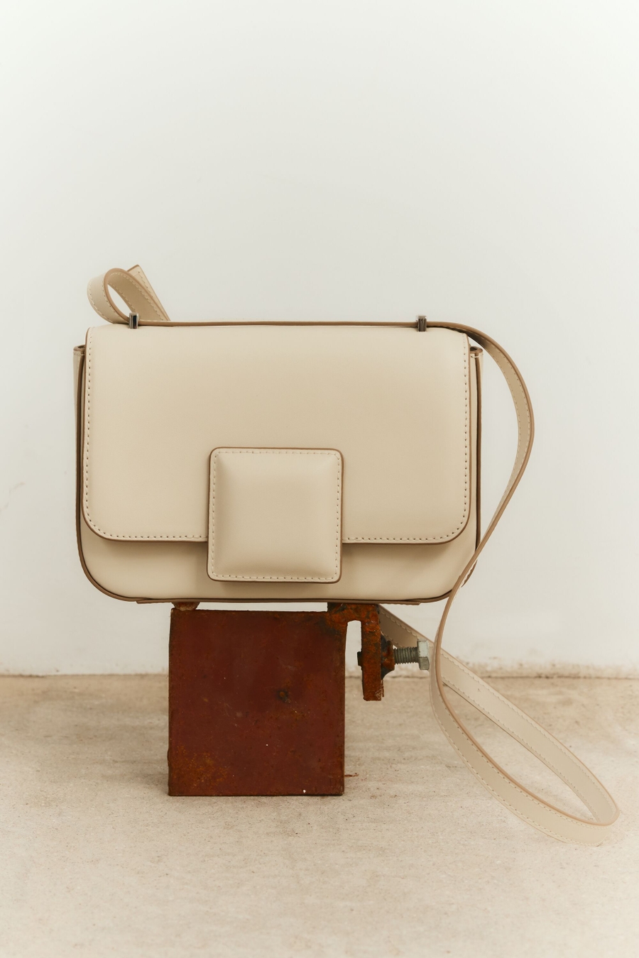DOMINO CROSSBODY BAG