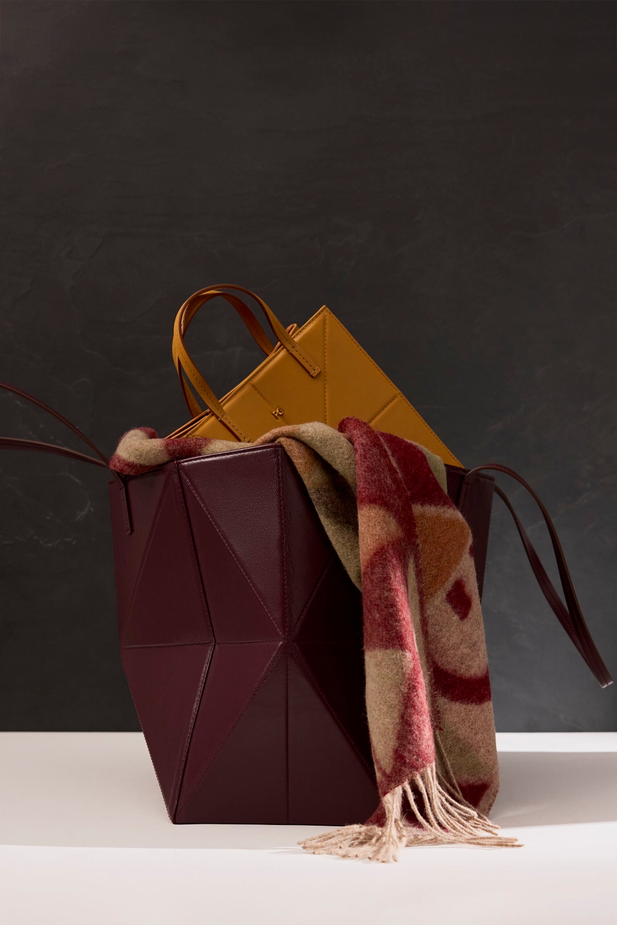 ORIGAMI CROSSBODY BAG