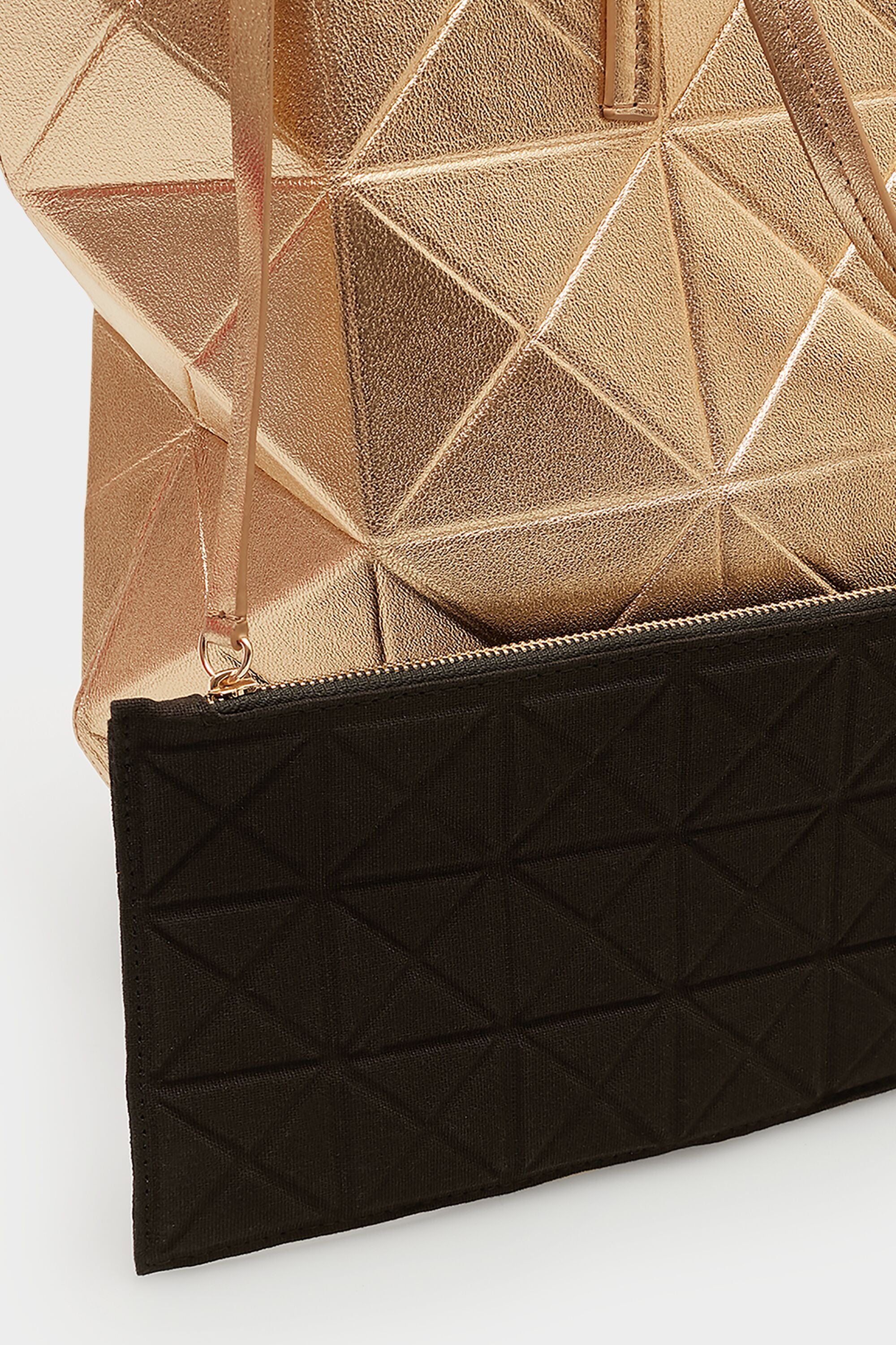 Origami zipped shoulder bag gold - Purificacion Garcia United States