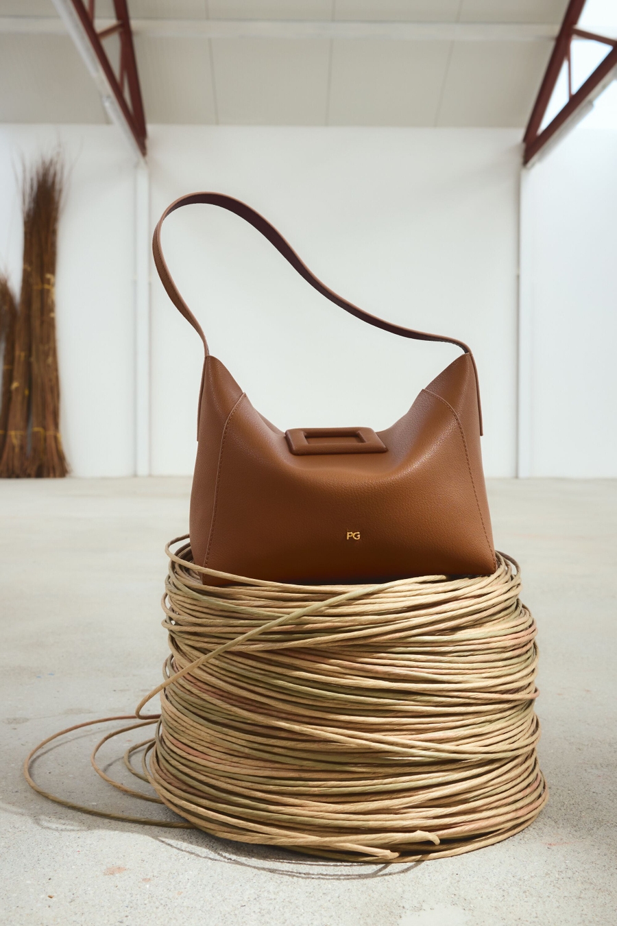 MARCO SHOULDER BAG