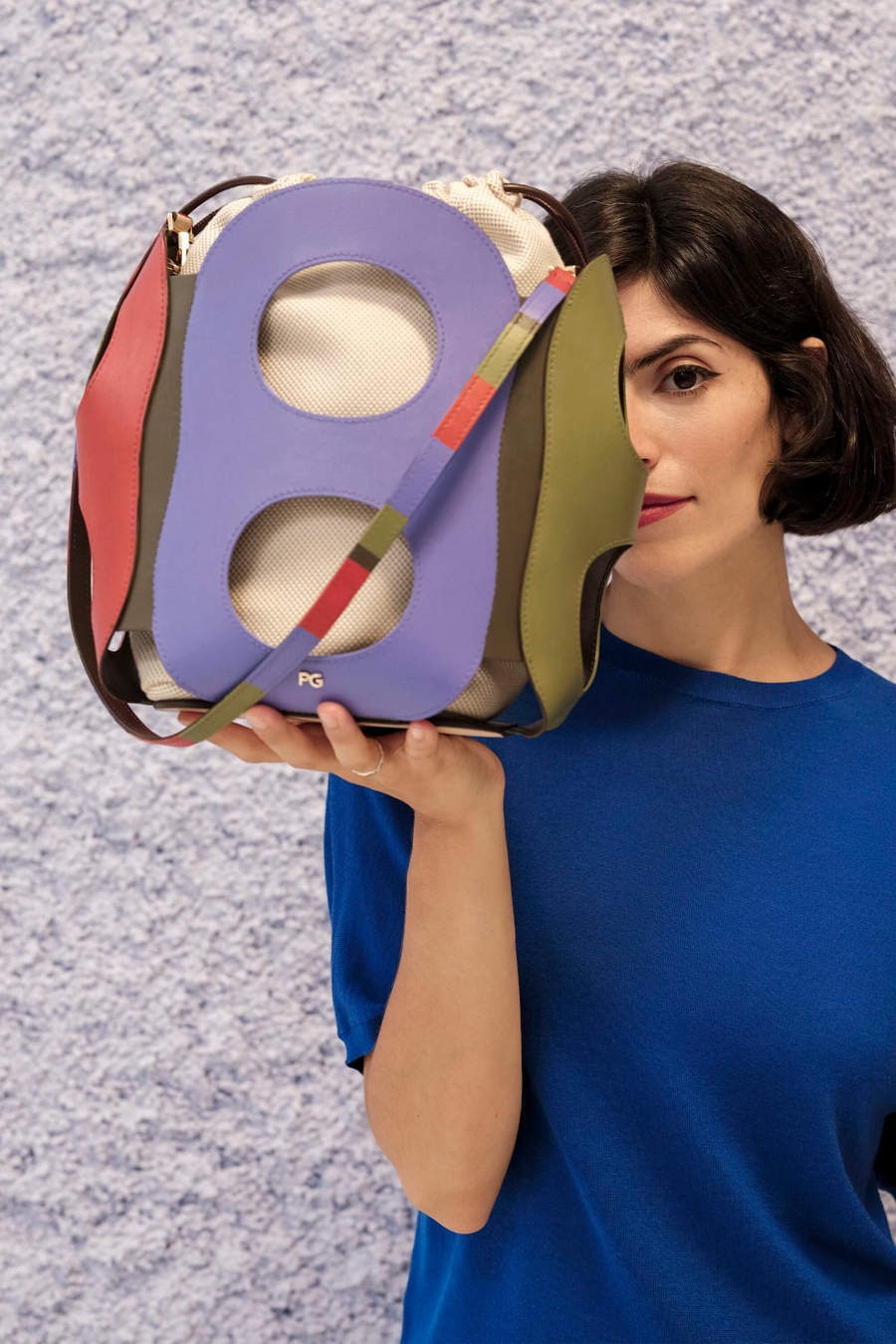 OCHO BUCKET BAG