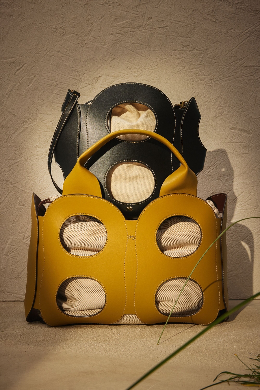 BOLSO BOMBONERA OCHO