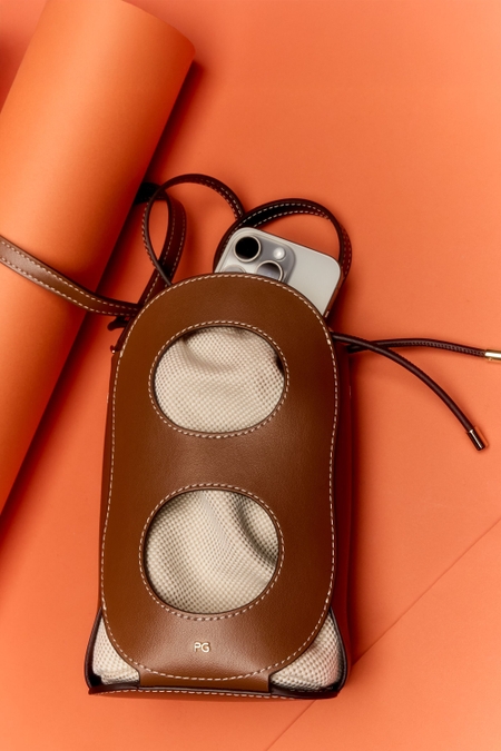 OCHO BUCKET BAG